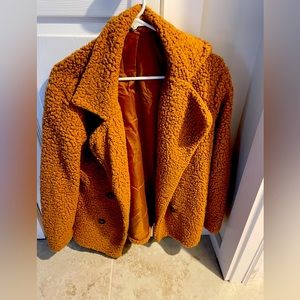 Beautiful Camisa polyester jacket. NEVER WORN.